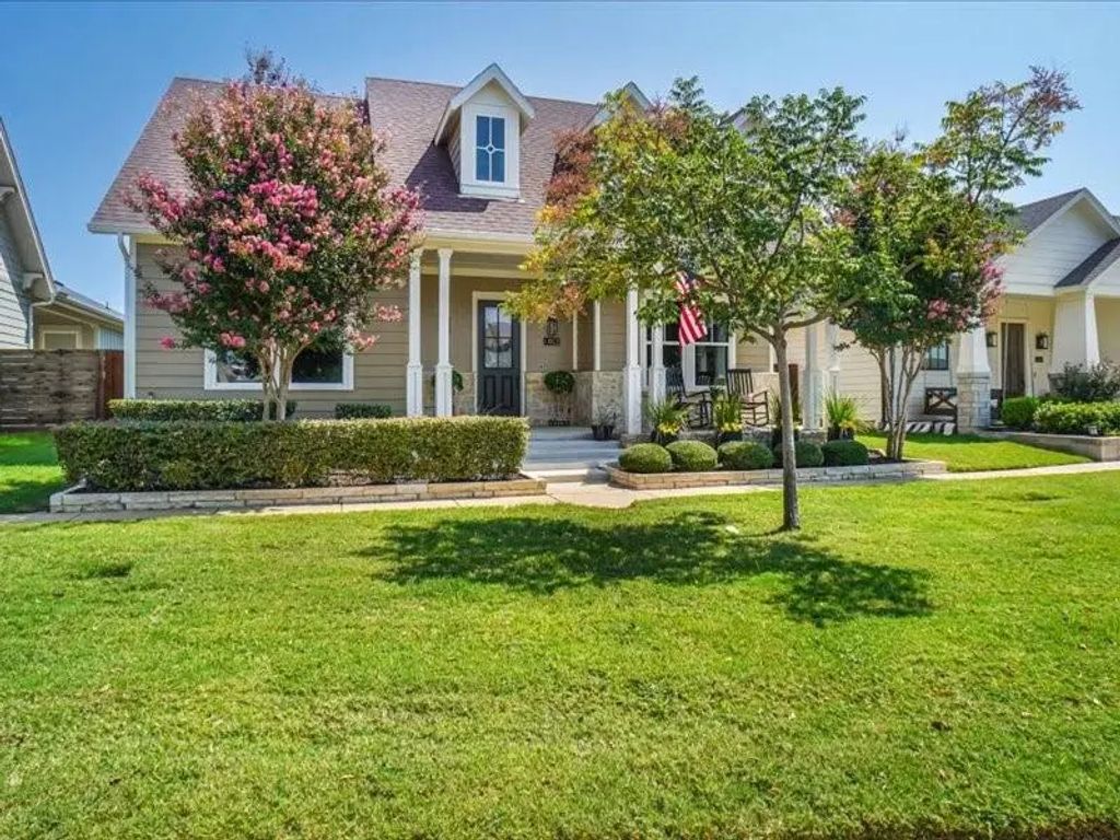 6012 Kessler Drive, North Richland Hills