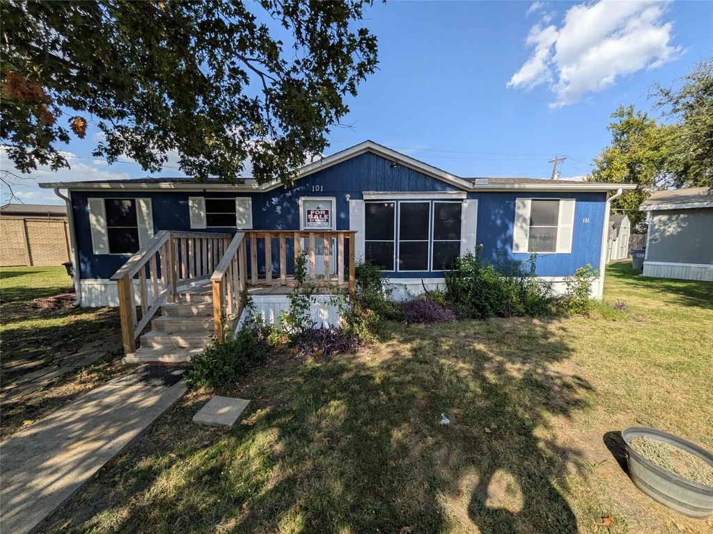 101 Gary Way, Wylie