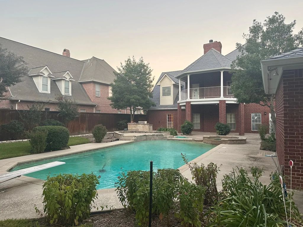 4516 Dartmoore Lane, Colleyville