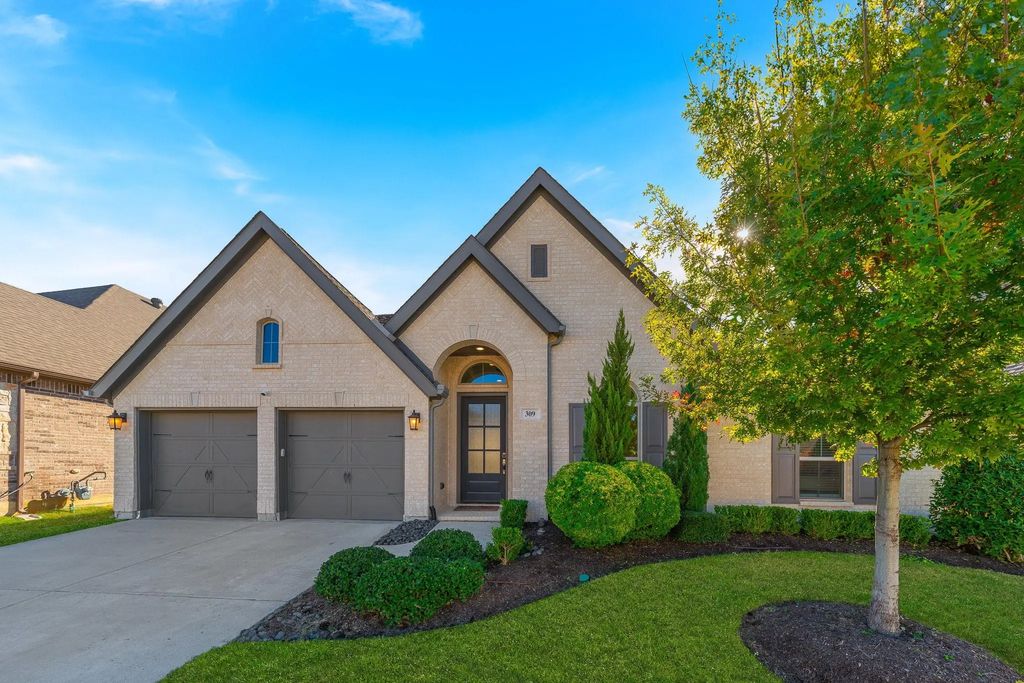 309 Cowling Drive, Little Elm