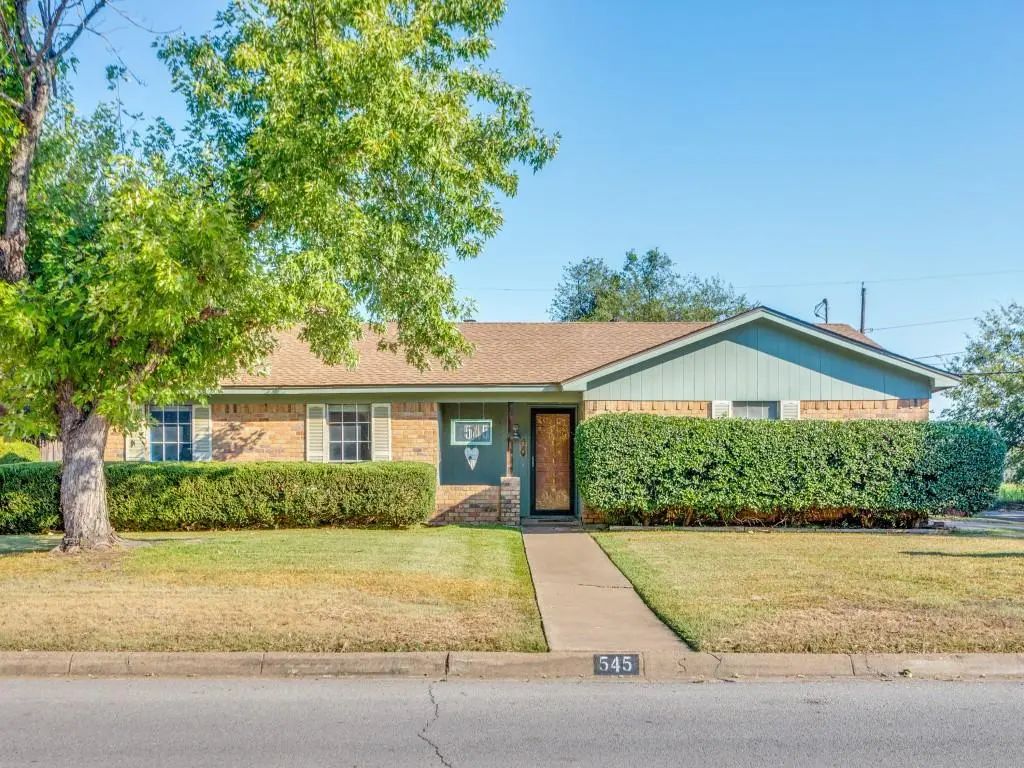 545 Chambers Creek Drive, Everman