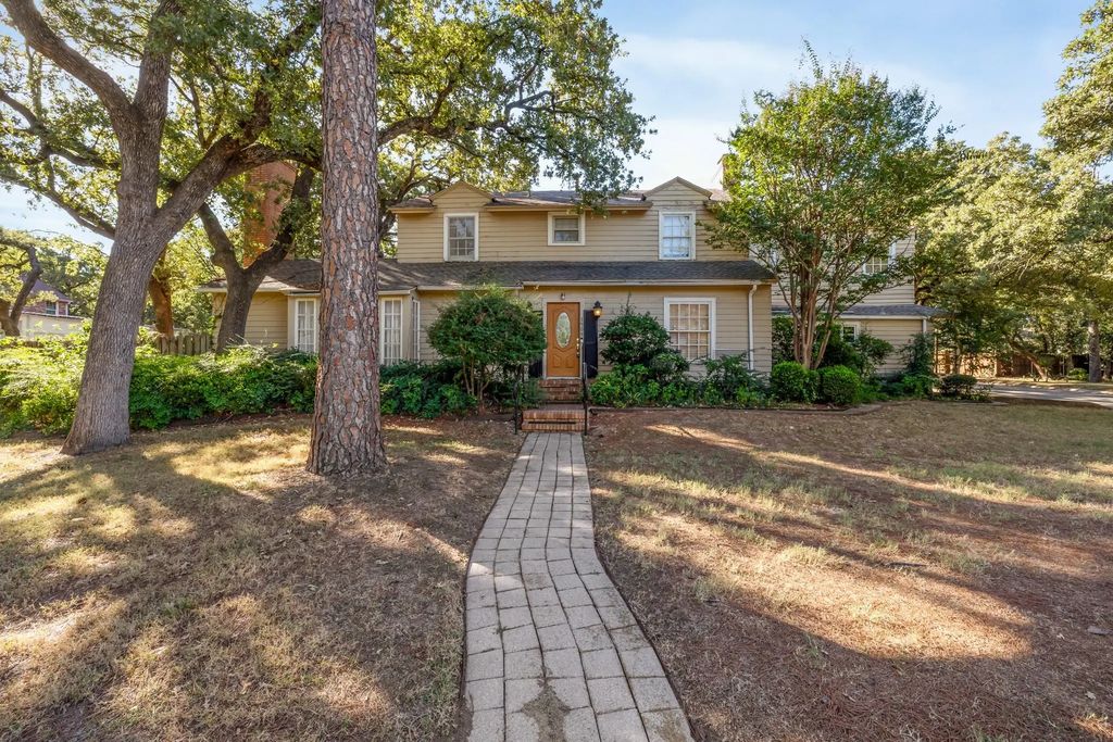 1509 Egan Street, Denton