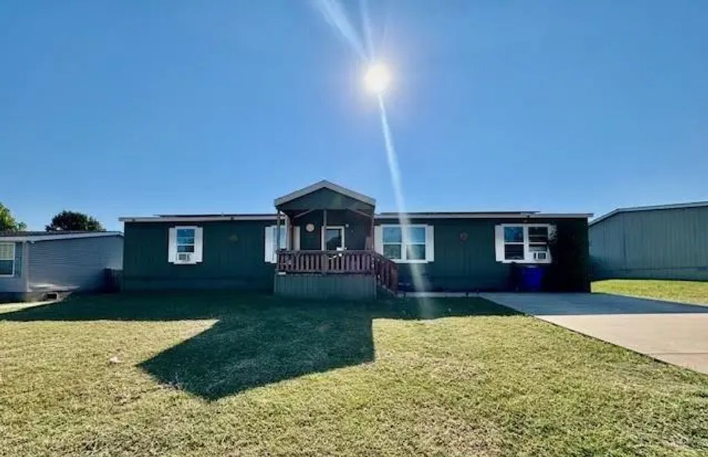 1330 Vinewood Drive, Mansfield