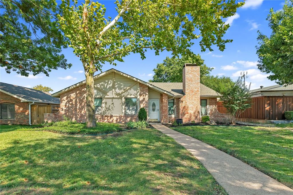 2809 Ivanridge Lane, Garland