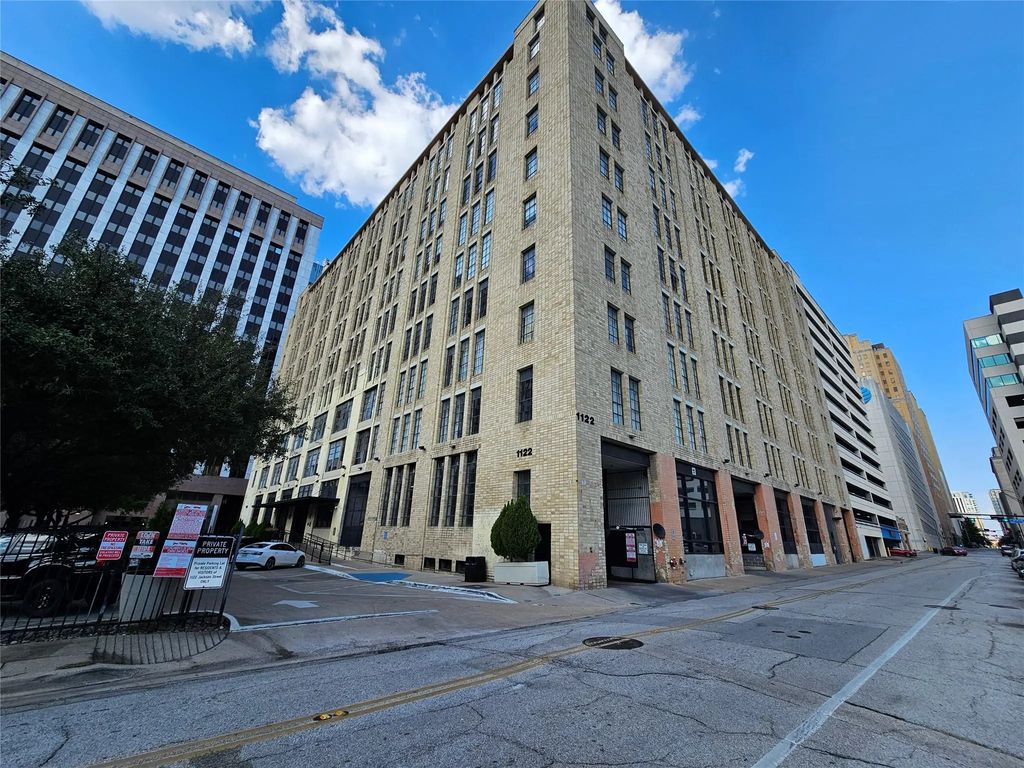 1122 Jackson Street 919, Dallas