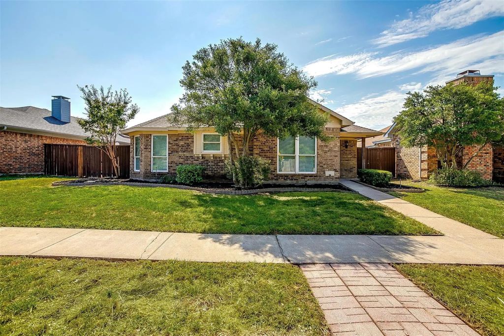 2874 Stoneridge Drive, Garland