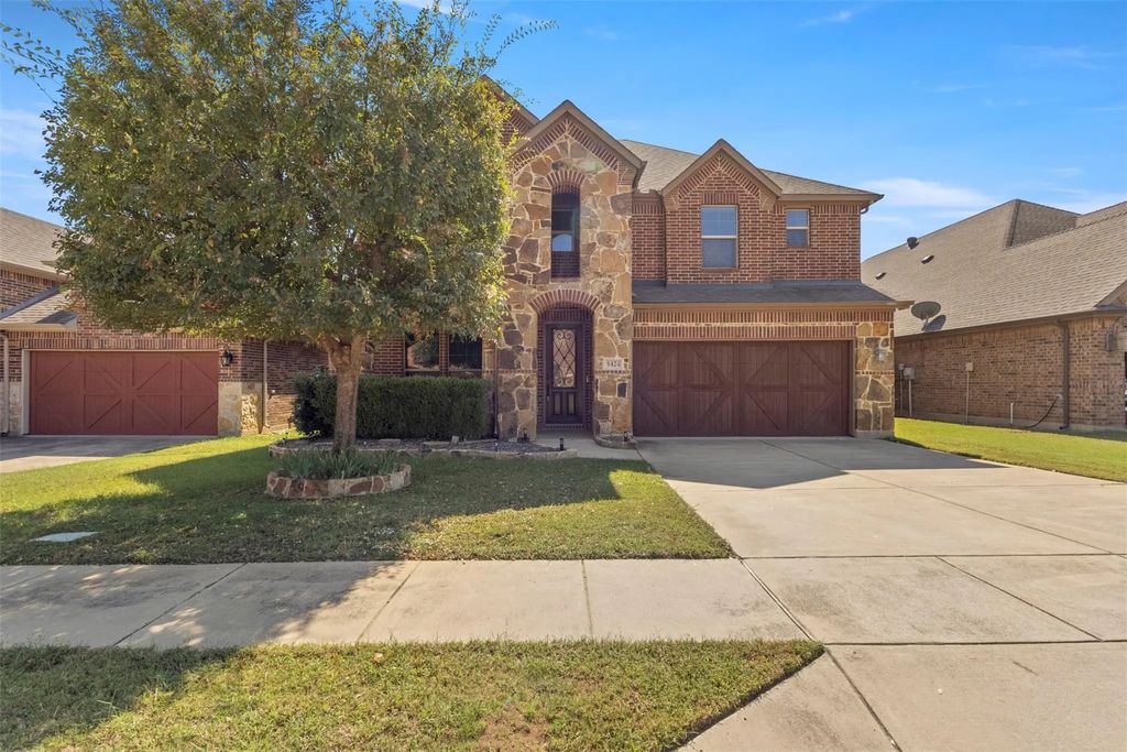 9424 Wood Duck Drive, Fort Worth