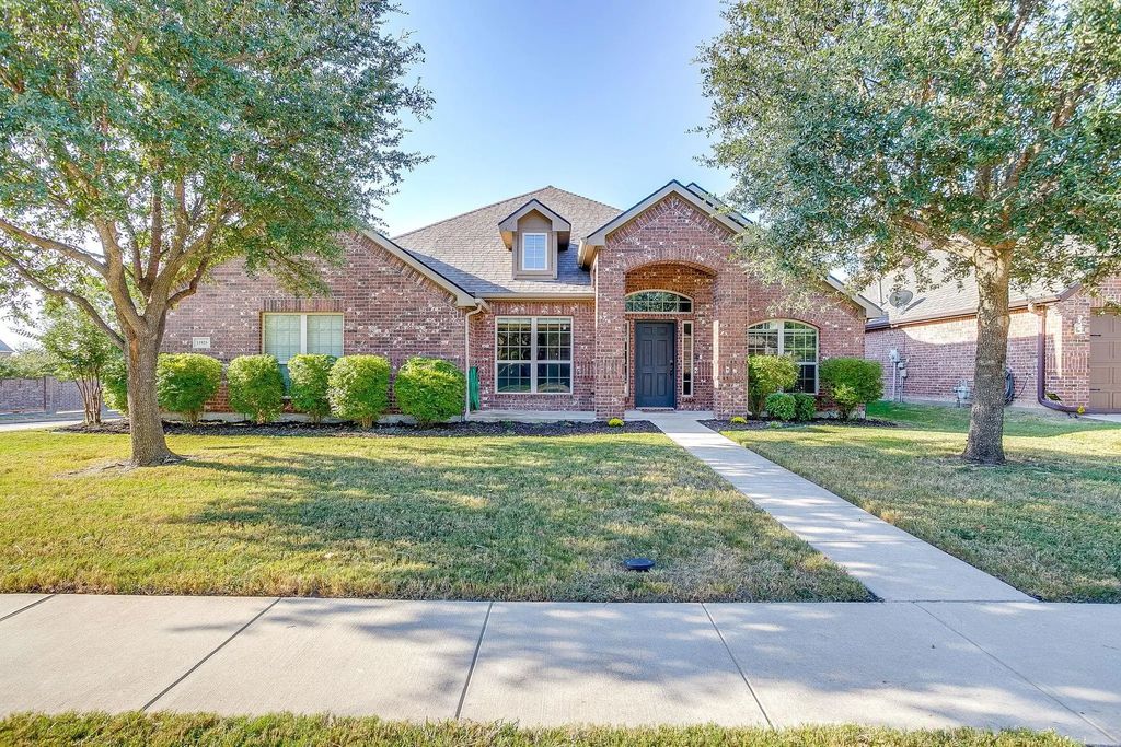 11925 Hathaway Drive, Fort Worth