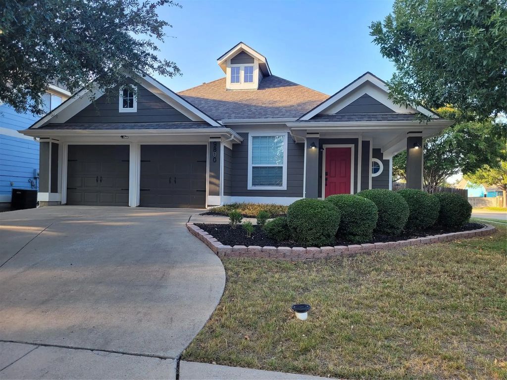 9800 Meadow Rue Drive, McKinney