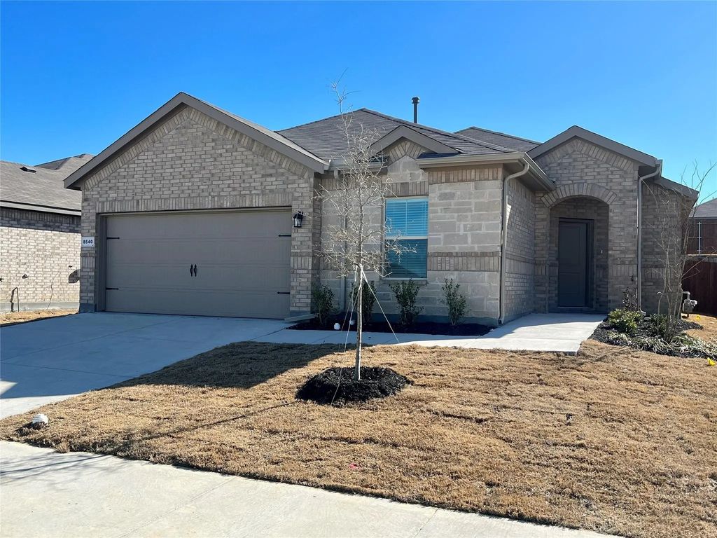 8540 Trickham Bend, Fort Worth