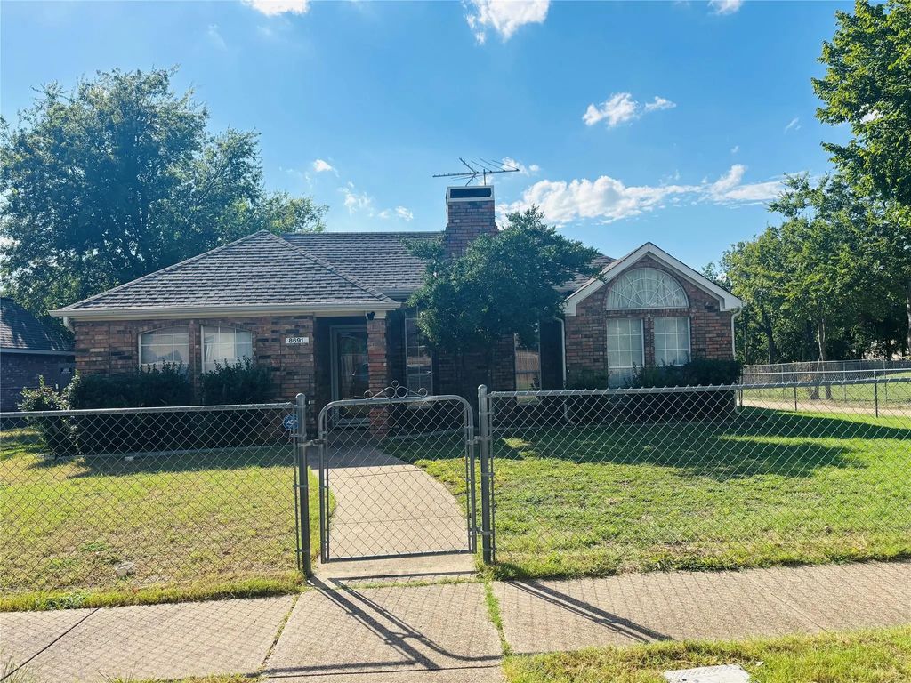 8691 Pebblebrook Drive, Frisco