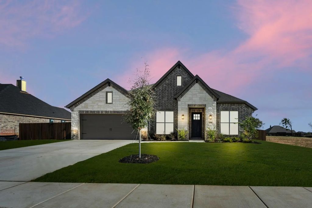 12980 Little Wolf Drive, Godley