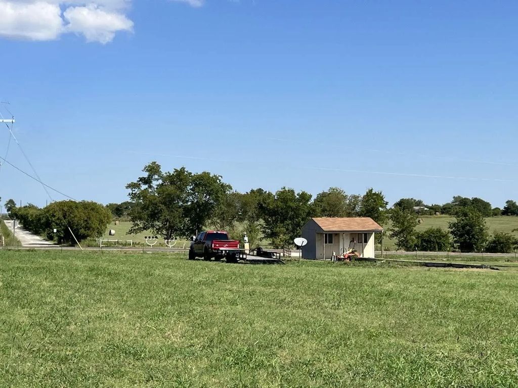 10455 Fm 455 W, Sanger