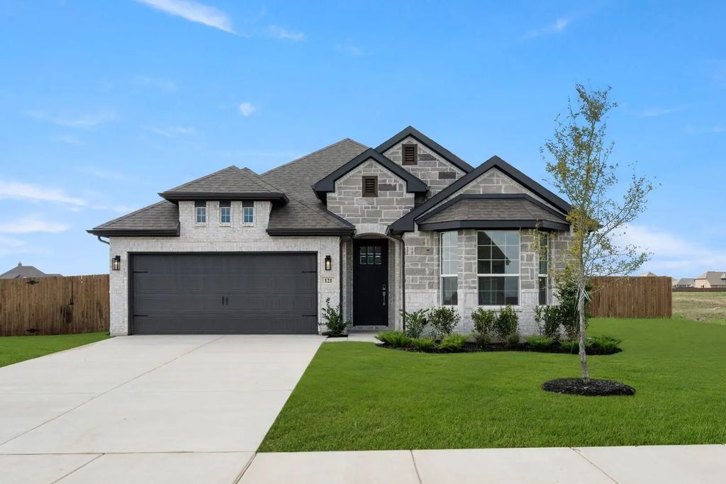 121 Grey Wolf Court, Godley