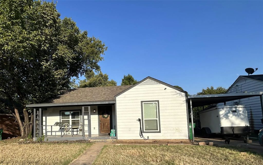 2300 Fincher Road, Haltom City