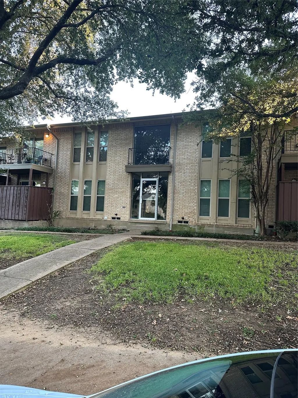 5820 Sandhurst Lane D, Dallas