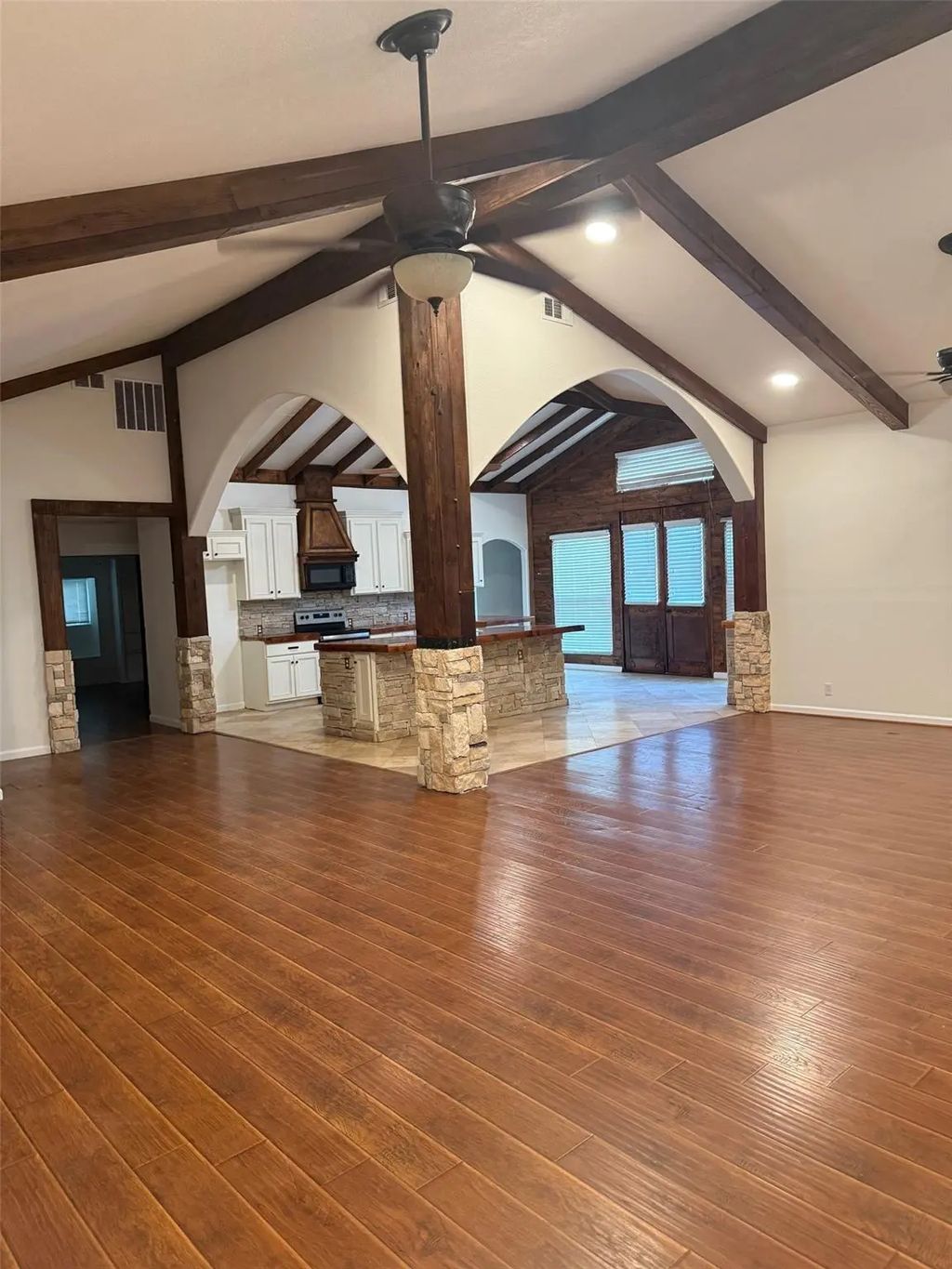 1006 Aspen Lane, Mansfield