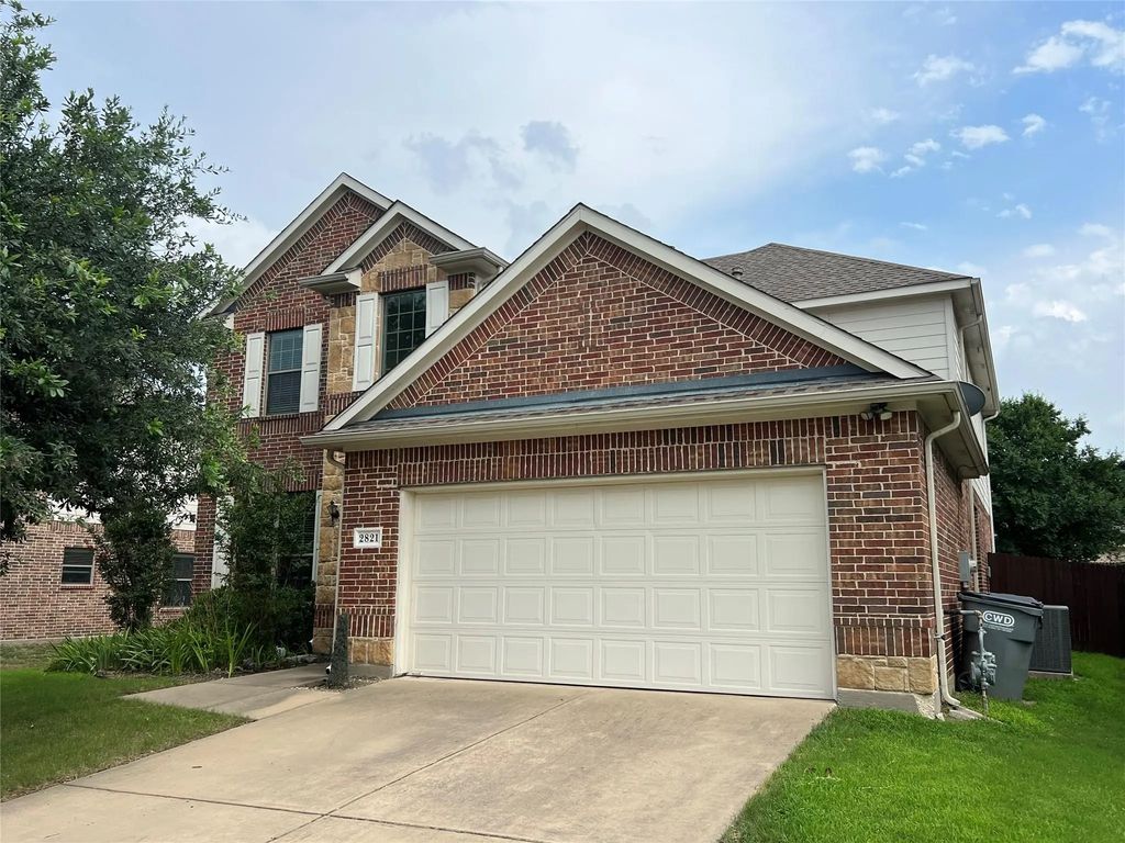2821 Lone Ranger Trail, Little Elm