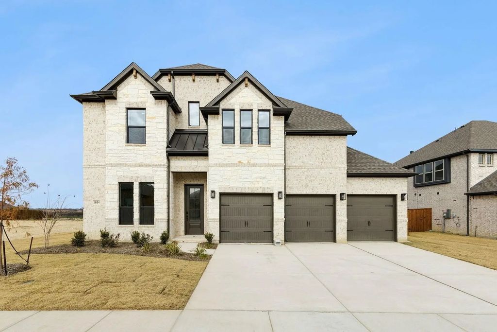 1014 Emerald Trace Drive, Justin