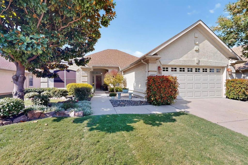 9604 Lindenwood Trail, Denton