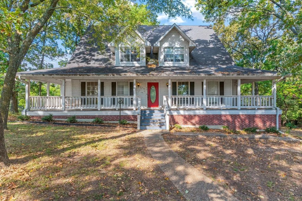 416 Private Road 5975, Yantis