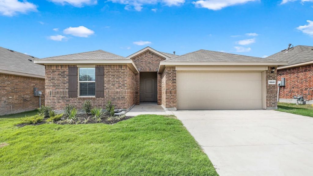 8504 Hollymead Lane, Fort Worth
