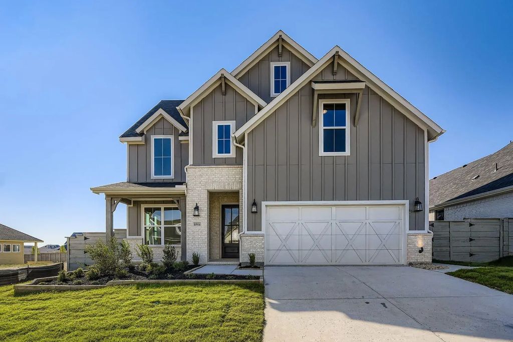 8904 Chestnut Lane, Justin