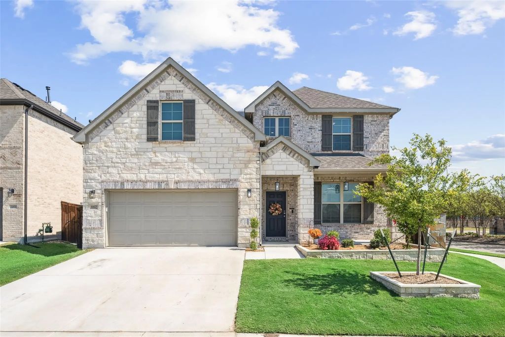 11852 Toppell Trail, Fort Worth