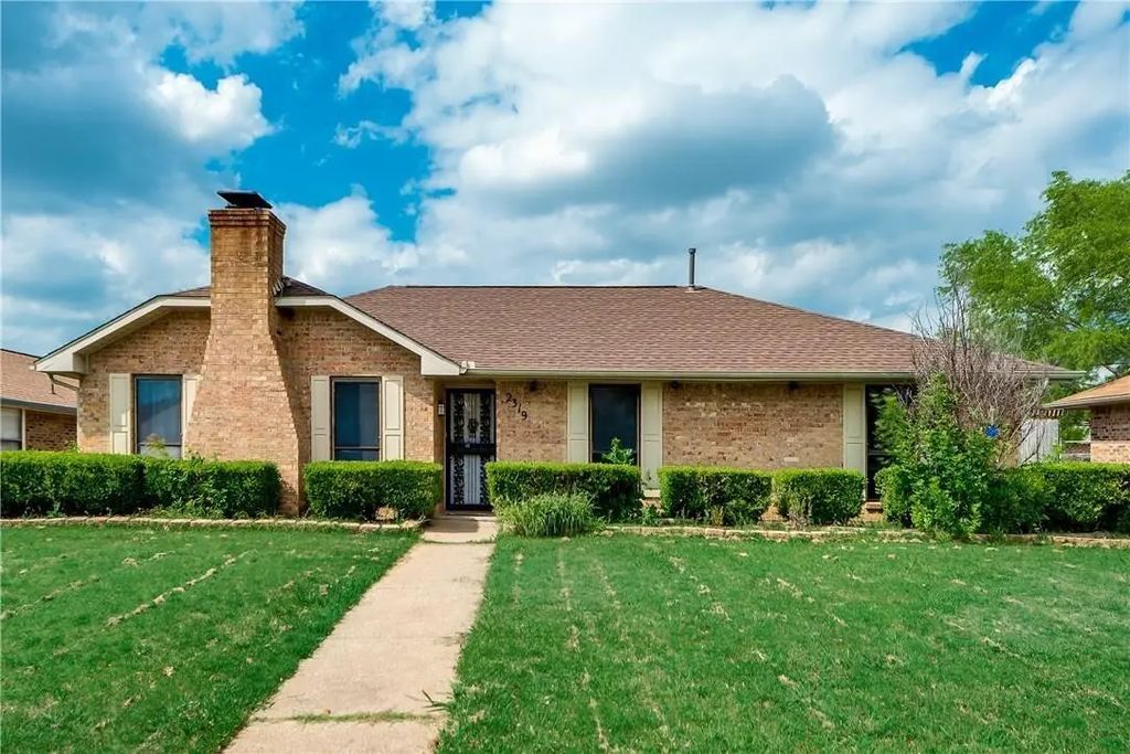 2319 Daybreak Drive, Dallas