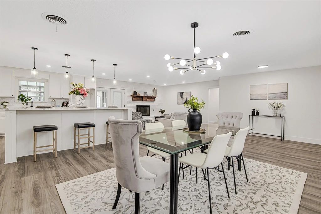 5804 Wimbleton Way, Fort Worth