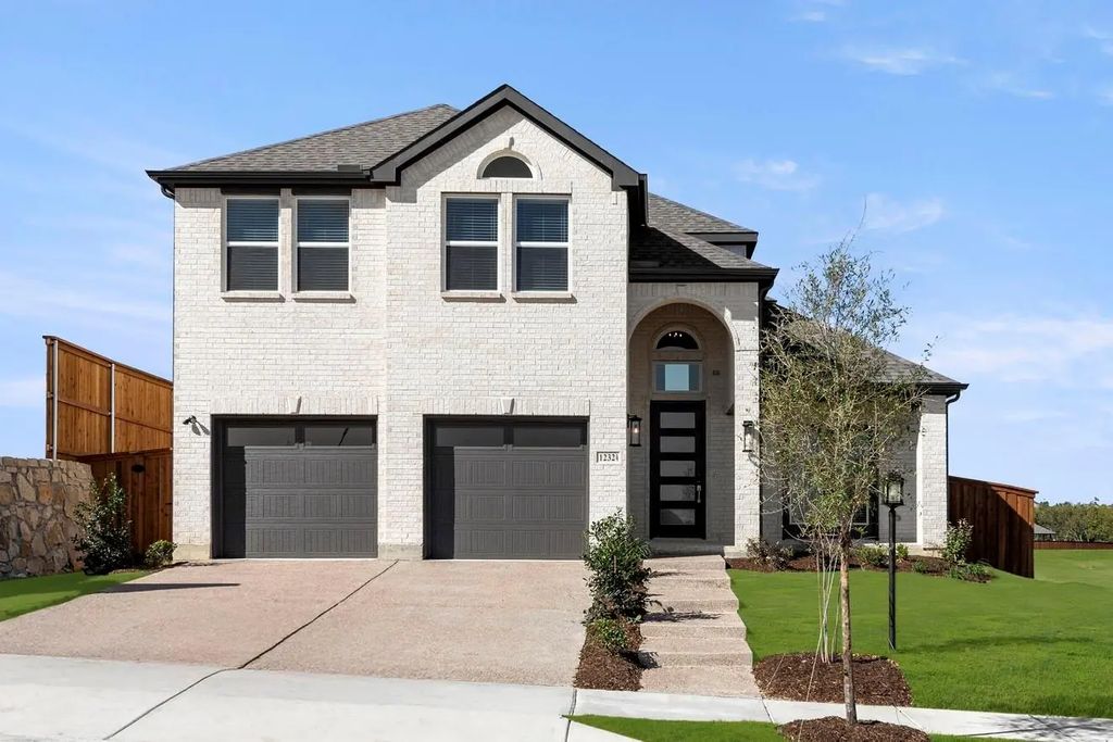 1232 Unity Village, Lucas