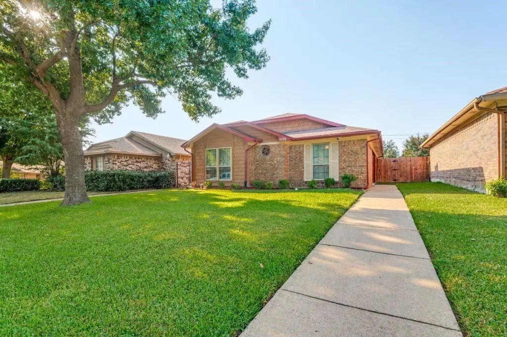1126 Hemlock Drive, DeSoto