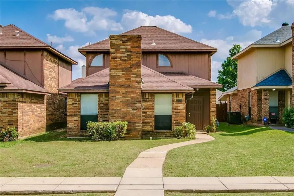 1728 E Peters Colony Road, Carrollton