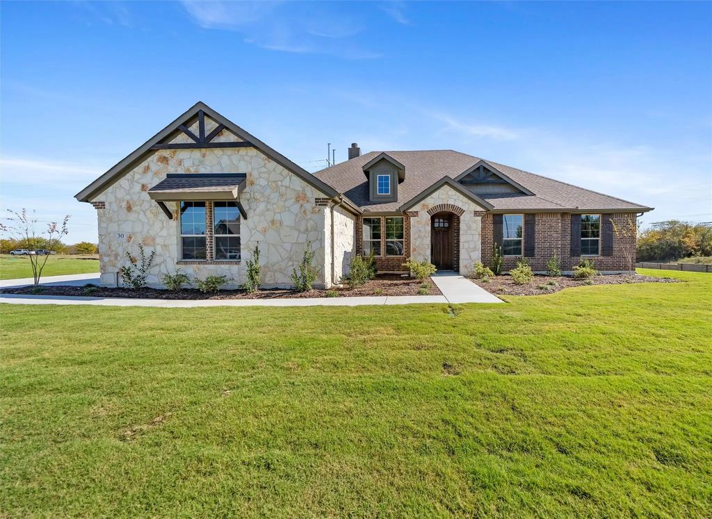 30 Roosevelt Lane, Valley View