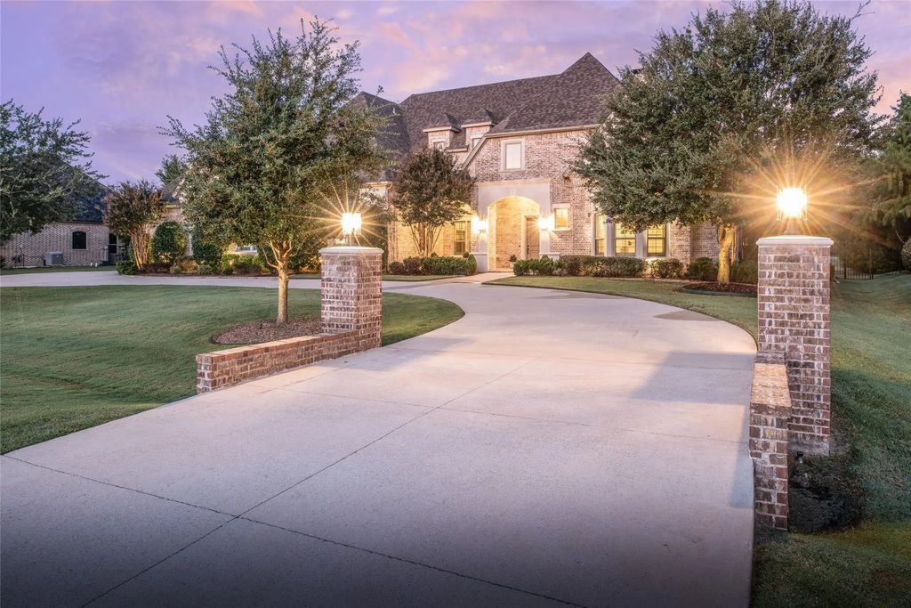 731 Stallion Drive, Fairview