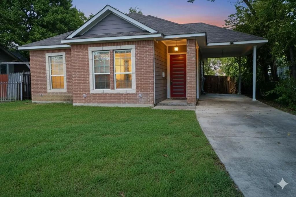1439 Stella Avenue, Dallas