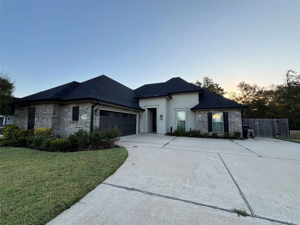508 Long Acre Drive, Bossier City