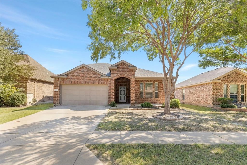 940 Lake Grove Drive, Little Elm