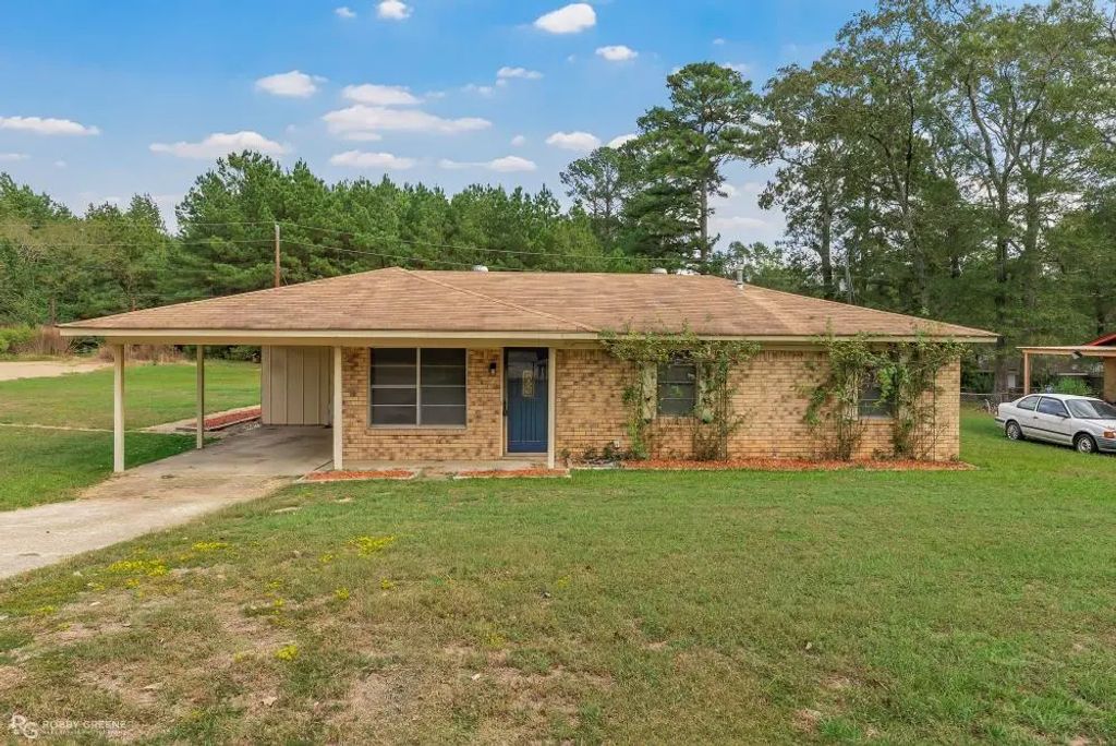 1004 Brenda Circle, Minden