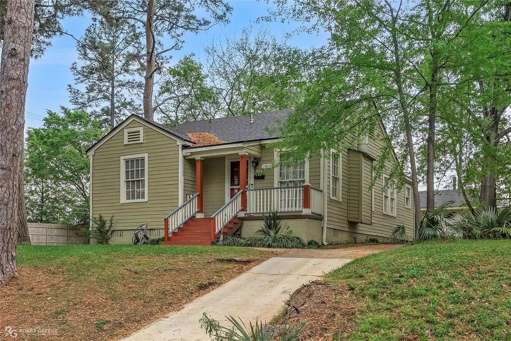 3858 Richmond Avenue, Shreveport