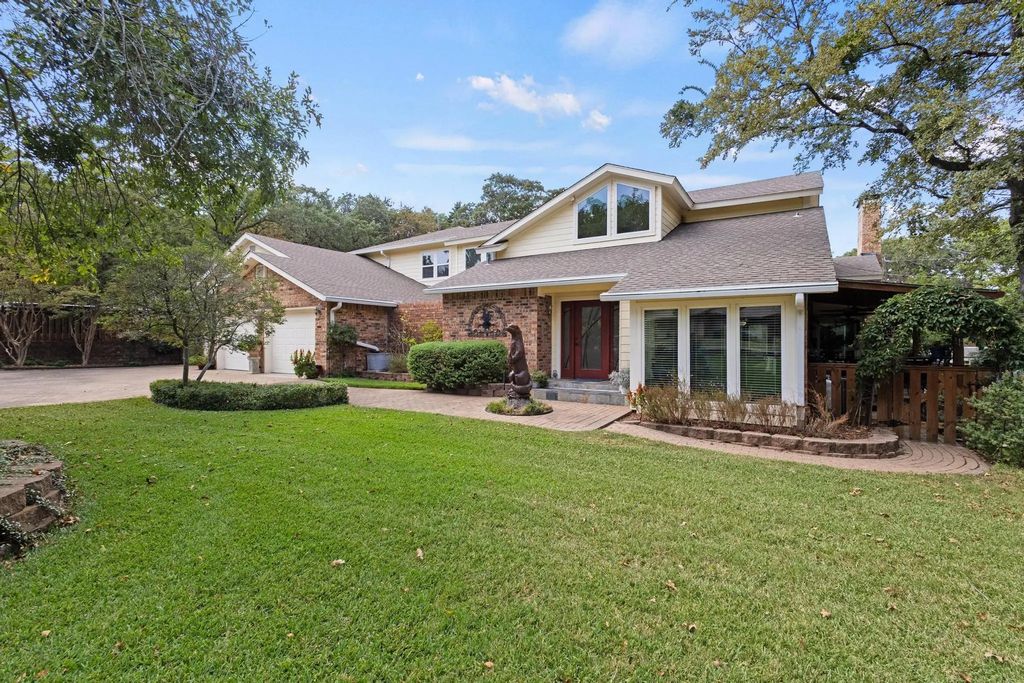 455 Lakepoint Loop, Pottsboro
