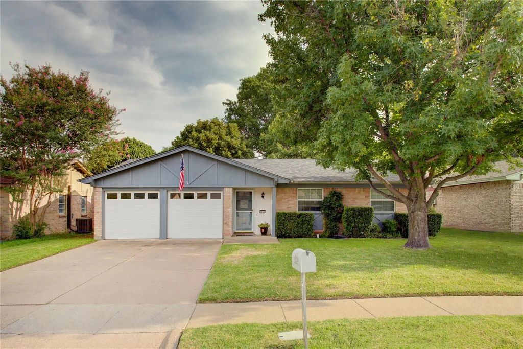 2311 Vassar Court, Arlington