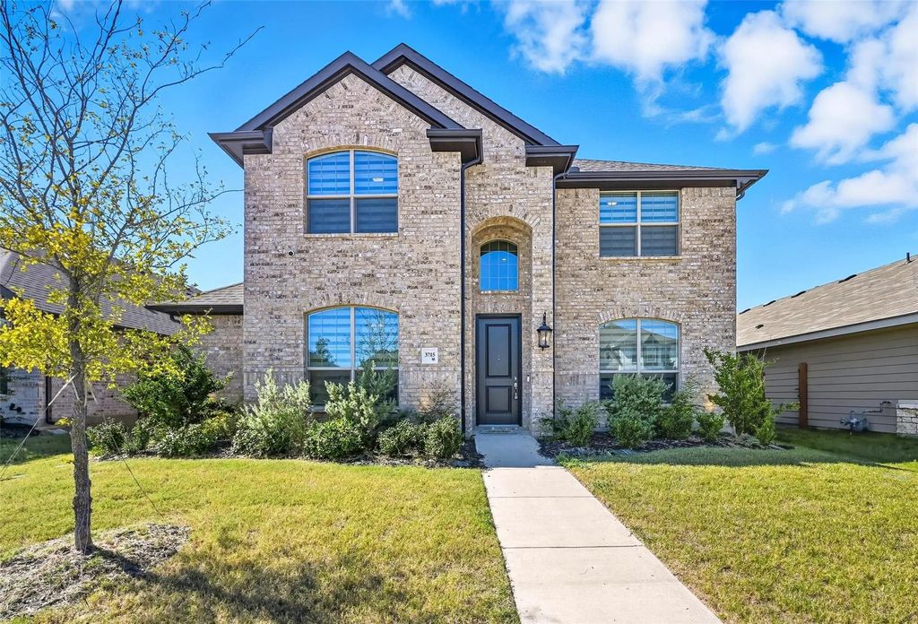3715 Topeka Trail, Crandall