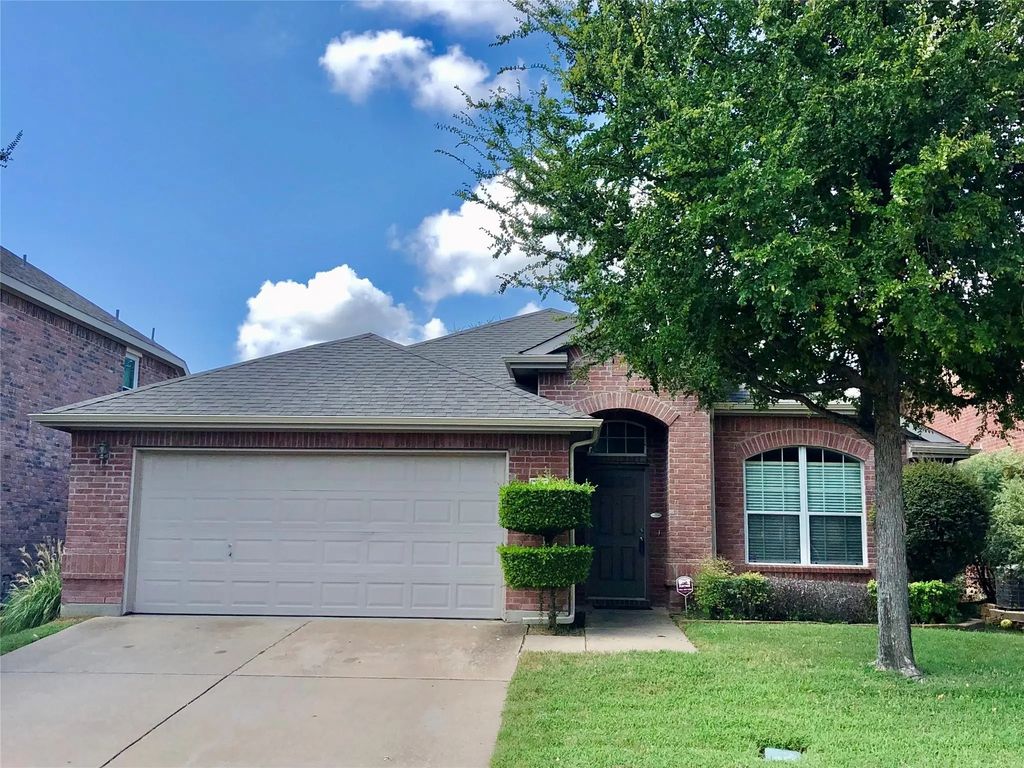 9118 Lockhart Drive, Arlington