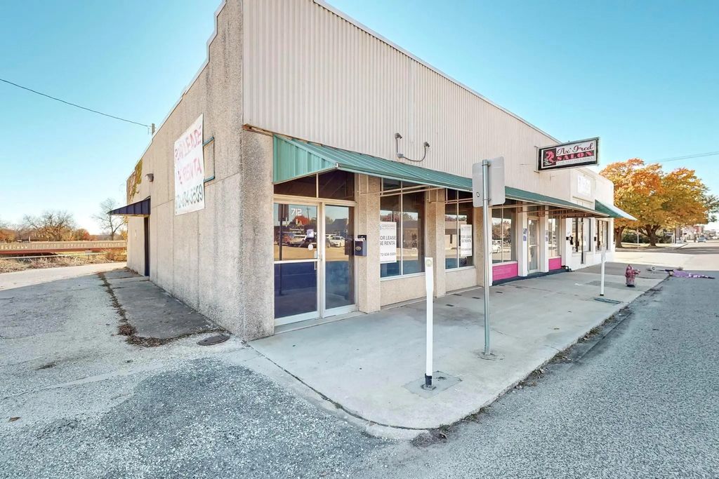 710 E California Street, Gainesville