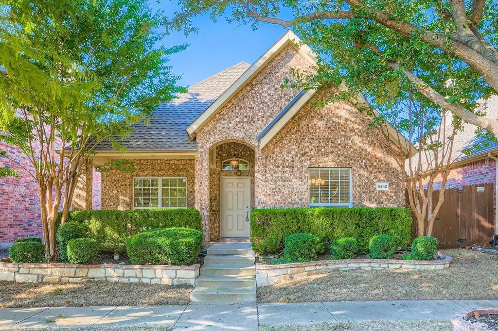 9440 Park Garden Drive, Frisco
