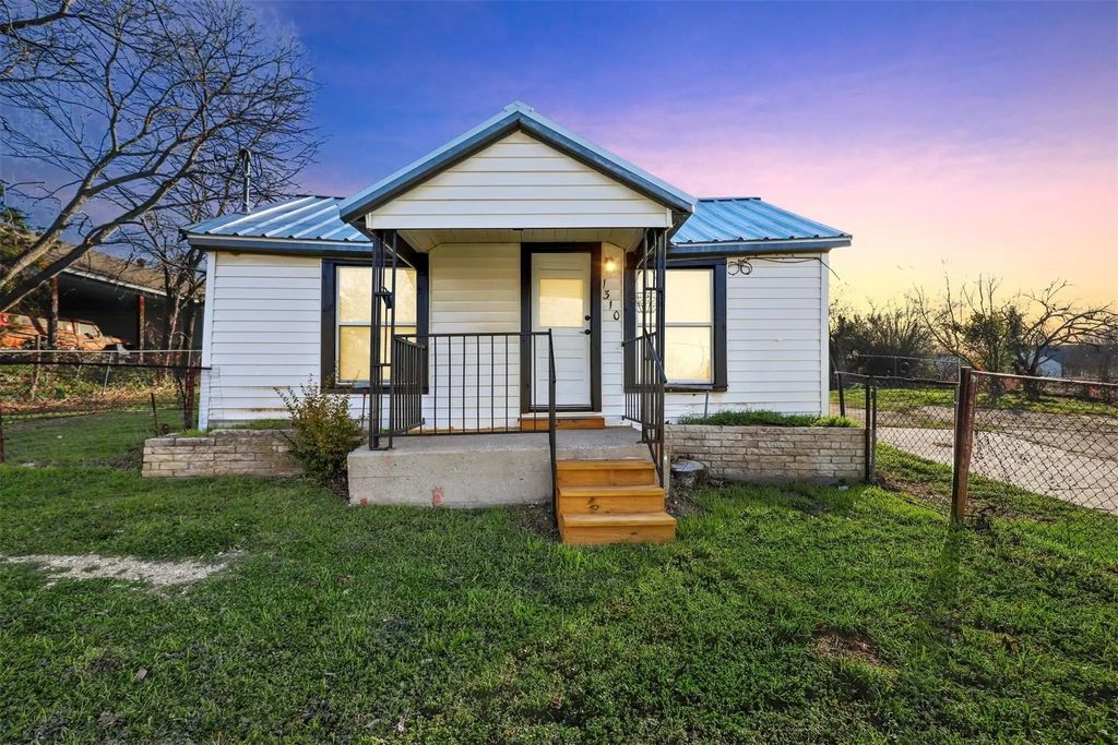1310 N Rusk, Weatherford
