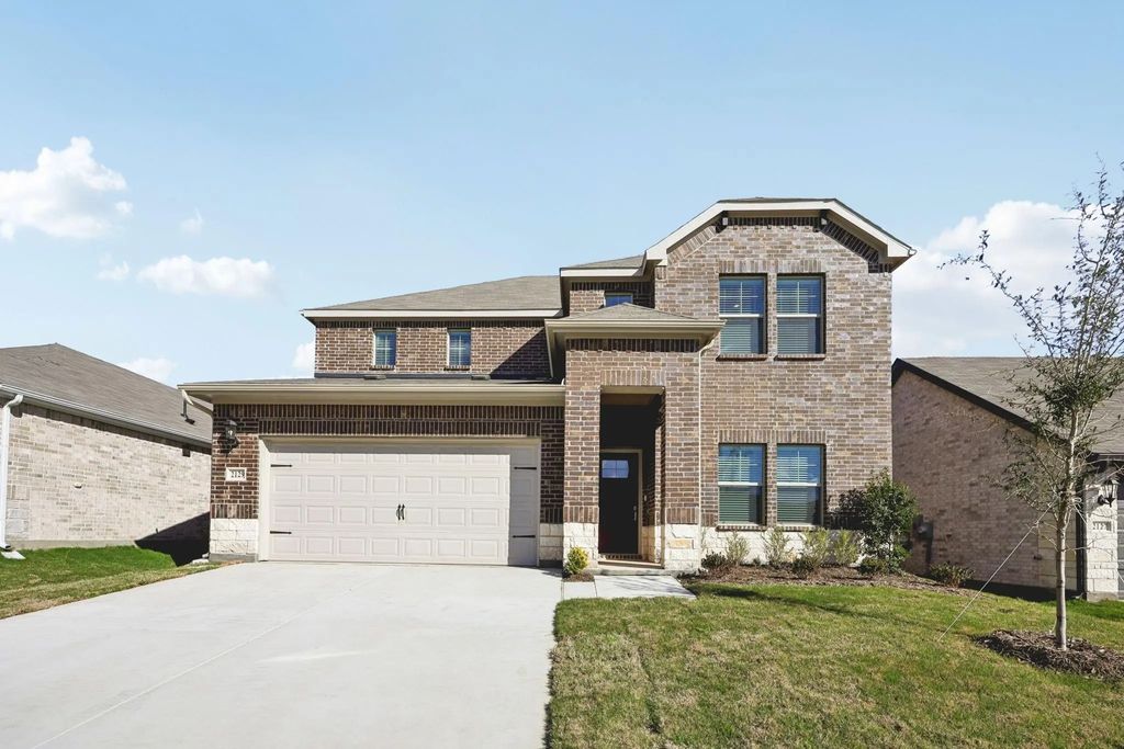 2129 Mustang Way, Seagoville