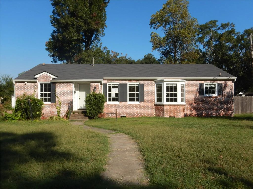 202 Preston Avenue, Shreveport