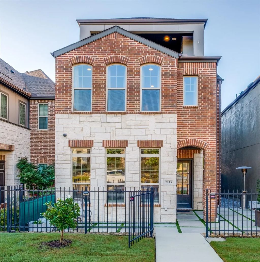 7113 Copperleaf Drive, Dallas